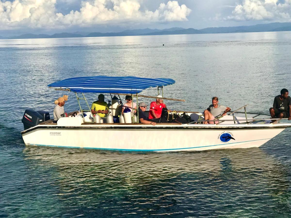 Tabari Dive Lodge Pulau Mansuar Exteriör bild